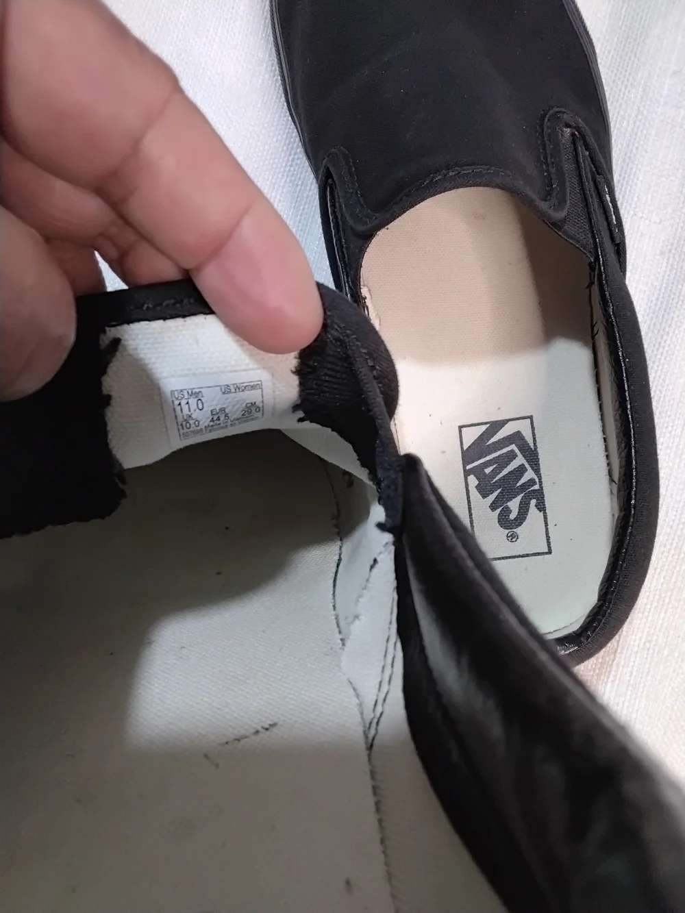 Vans Classic Slip-On Black Canvas Loafers Mens Sz 11.